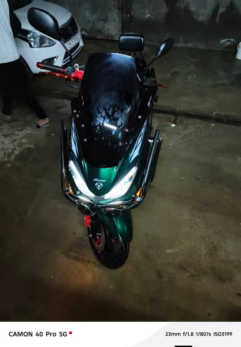 شباب دراجه سترونك ياباني لون زيتوني  موديل  2025 ماشيه اقل الشهر وكيله عباس العارضي
للبيع سعرها مليون وبيها مجال دراجه زيرو + جديده دراجه شركه هذه رقمي مامتواجد ع الفيس  ***********
