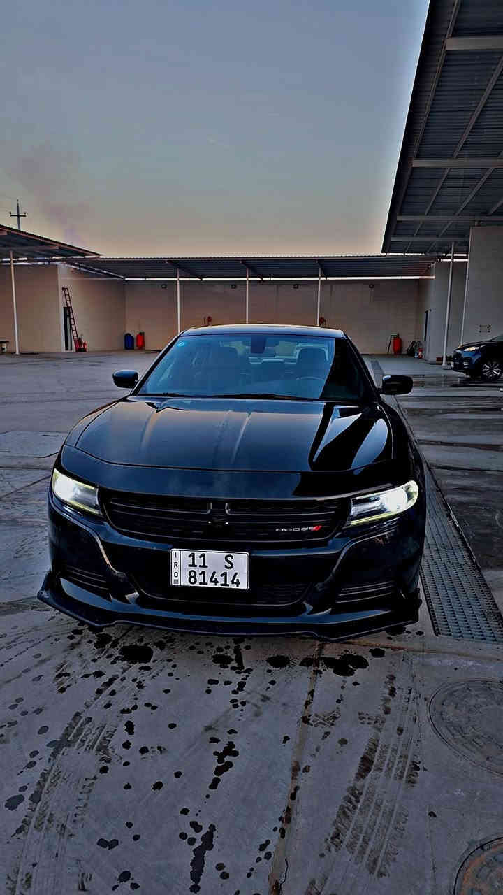 جارجر موديل 21 
بدون حادث 
ولا صبغ 
سيارة داخله كلين بدون حادث المواصفات فول مواصفات حجم ك6 سلندر فتحه سقف سلايد حساس خلفي كراسي جلد كشنات تدفئه تبريد سترين تدفئه كراسي كهربا كوشن ميموري خزن مري قلابه سيارة جاهزة من كولشي محرك سيارة بغداد بيها سونار موجود ويه صور 
***********
