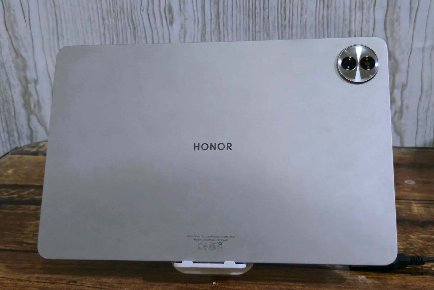 HONOR PAD 10 PAPERMATTE  8+8G/256G
السلام عليكم ورحمه الله وبركاته 
هونر باد 10 الشاشة الورقية 
استعمال قليل بعده بالضمان مال شركة الجبل 
يجي وياه (كيبورد+قلم) مثل ما موضح بالصورة 
الجهاز نضافة 100% شخط واحد مابيه 
سعر الجهاز 450,000 الف دينار 
مكاني بغداد/مدينة الصدر


**إذا كنت صاحب هذا الإعلان وتريد حذفه لأي سبب، رجاءا أرسل رسالة إلى الدعم الفني**