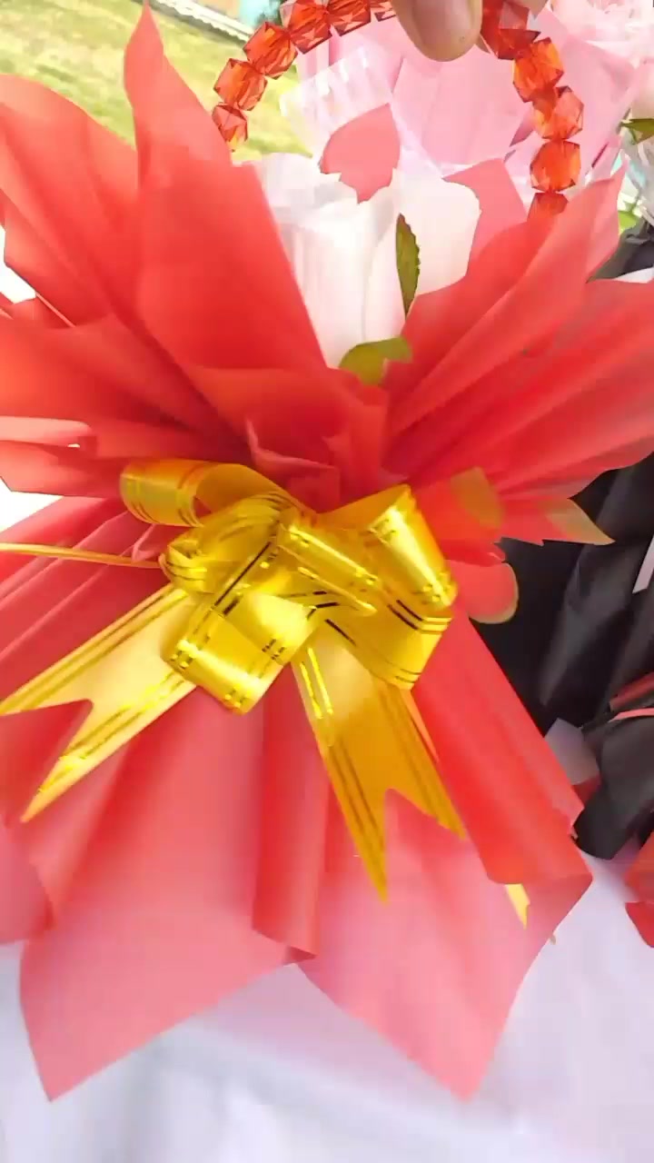الحمد لله الذي بنعمته تتم الصالحات 🤍✨
الحمد لله على القبول، وعلى محبتكم اللي نشوفها تكبر يوم بعد يوم 🙏
اليوم نعرضلكم مجموعة جديدة من باقات الورد
تنسيقات فخمة، ألوان راقية، وتفاصيل تخلي كل باقة تحچي قصة جمال خاصة بيها 🌷🌸
مو مجرد ورد…
هذا ذوق، إحساس، ولمسة تخلّي أي مناسبة تصير مختلفة 🔥
ثقتكم رفعتنا خطوة أكبر
ووعدنا نكون دائمًا عند حسن ظنكم ونقدم الأجمل والأرقى 💕
الحجز مفتوح الآن
والتنفيذ حسب أسبقية الطلب 🌷✨
#الحمدلله_دائماً_وابداً
#باقات_ورد #تنسيق_ورد #ورد_فاخر #ورد_راقي #تفاصيل_فخمة
#هدايا #هدايا_مميزة #افكار_هدايا #مفاجآت #مناسبات
#اعراس #خطوبة #تخرج #عيد_ميلاد #احتفالات
#بغداد #كربلاء #النجف #البصرة #بابل #واسط #ذي_قار #ميسان #ديالى #الديوانية #الانبار #كركوك #صلاح_الدين #نينوى #المثنى #السماوة
#العراق #ترند #اكسبلور #explore #fyp
#توصيل_جميع_المحافظات


**إذا كنت صاحب هذا الإعلان وتريد حذفه لأي سبب، رجاءا أرسل رسالة إلى الدعم الفني**