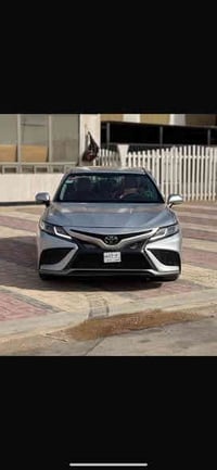 كامري تكسي دبي • ٢٠٢٣ • بنزين