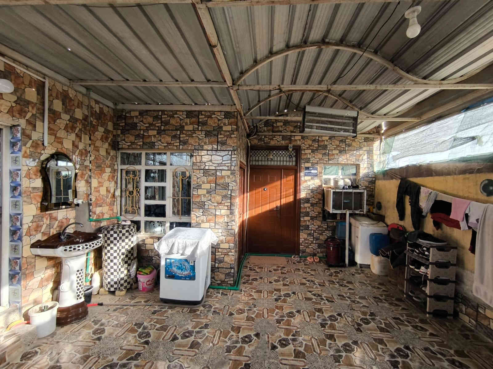 للبيع بيت مرتب كلش زراعي مساحه ١٠٠ متر مربع المكان الفضلية السعر ٤٢ وبي مجال ***********
