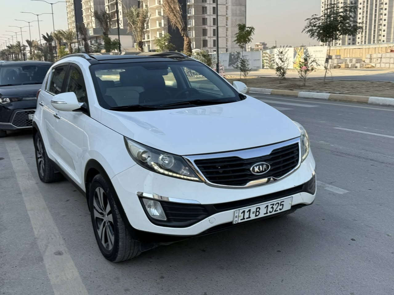 السلام عليكم
كيا سبورتاج 2012  للبيع السياره خليجيه مكفوله بدون حادث فقط بارد بل باب الخلفيه 

مري شفط بنوراما فول مواصفات السياره 

تحكم كشن كهرباء 

تخم تايرات جديد 

دوشمه جديده  

سعر السياره 157 $

مكان السياره بغداد حي الجهاد

الرقم للتواصل ***********
