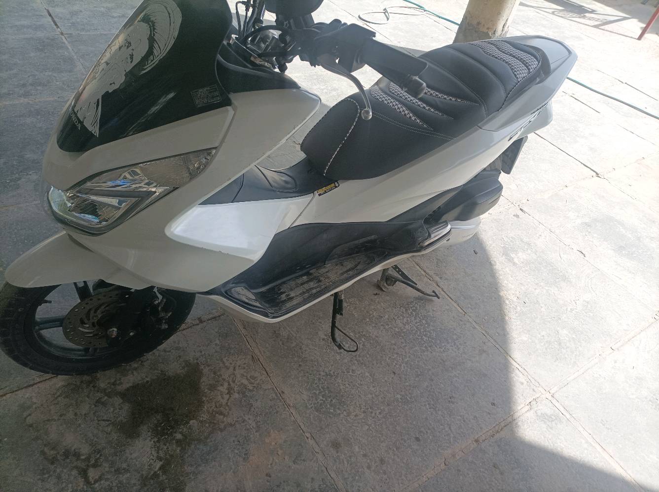  دراجه جيل ثاني نظيفه ومكفوله من كلشي واي نقص مابيها كلشي شغال بيها 
مكاني كوت حي الجهاد 