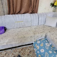 ديكور كامل • ديوان رمادي • طاولة شبه رخام