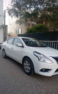 نيسان صني • سنغافورة