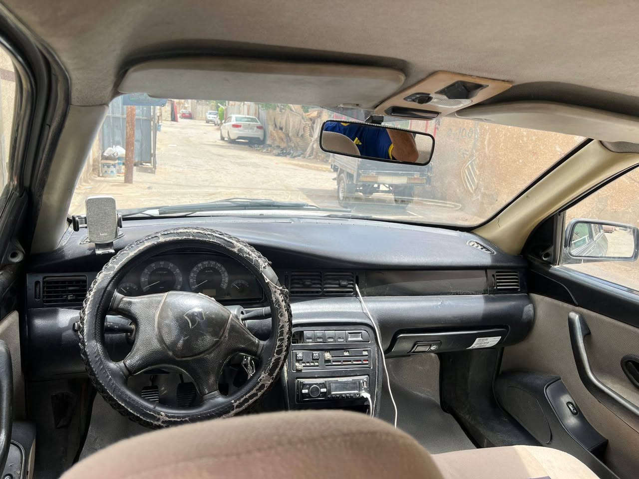 🚘 للبيع — سمند إيراني خصوصي 🚘
▪️ الموديل: 2009
▪️ اللون: رصاصي
▪️ الرقم: إنكليزي
▪️ الحالة: كير ومكينة خير من الله
▪️ الدواخل والكشر: نظيفة ومرتبة
▪️ الملاحظات: بيها فقط ضرر بالباب الموضح بالصور
📍 الموقع: النجف الأشرف — حي الأنصار
📞 للتواصل: ***********
متوفر واتساب ✅
السيارة بحالة جيدة وسعرها مناسب إن شاء الله، والمعاينة خير برهان. 🌹
