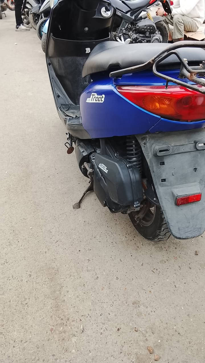 اكزز ياباني سلف عندر نوزل كفرت اصليه العنوان شارع سته قرب مستشفى الكرامه ***********
