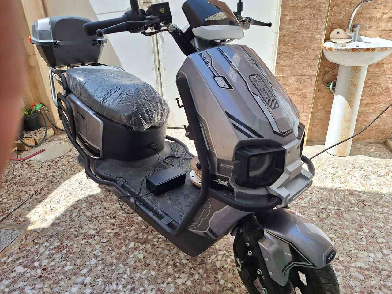 دراجه ماتركس شحن جديده للبيع السعر ٧٠٠  الاتصال  ***********
