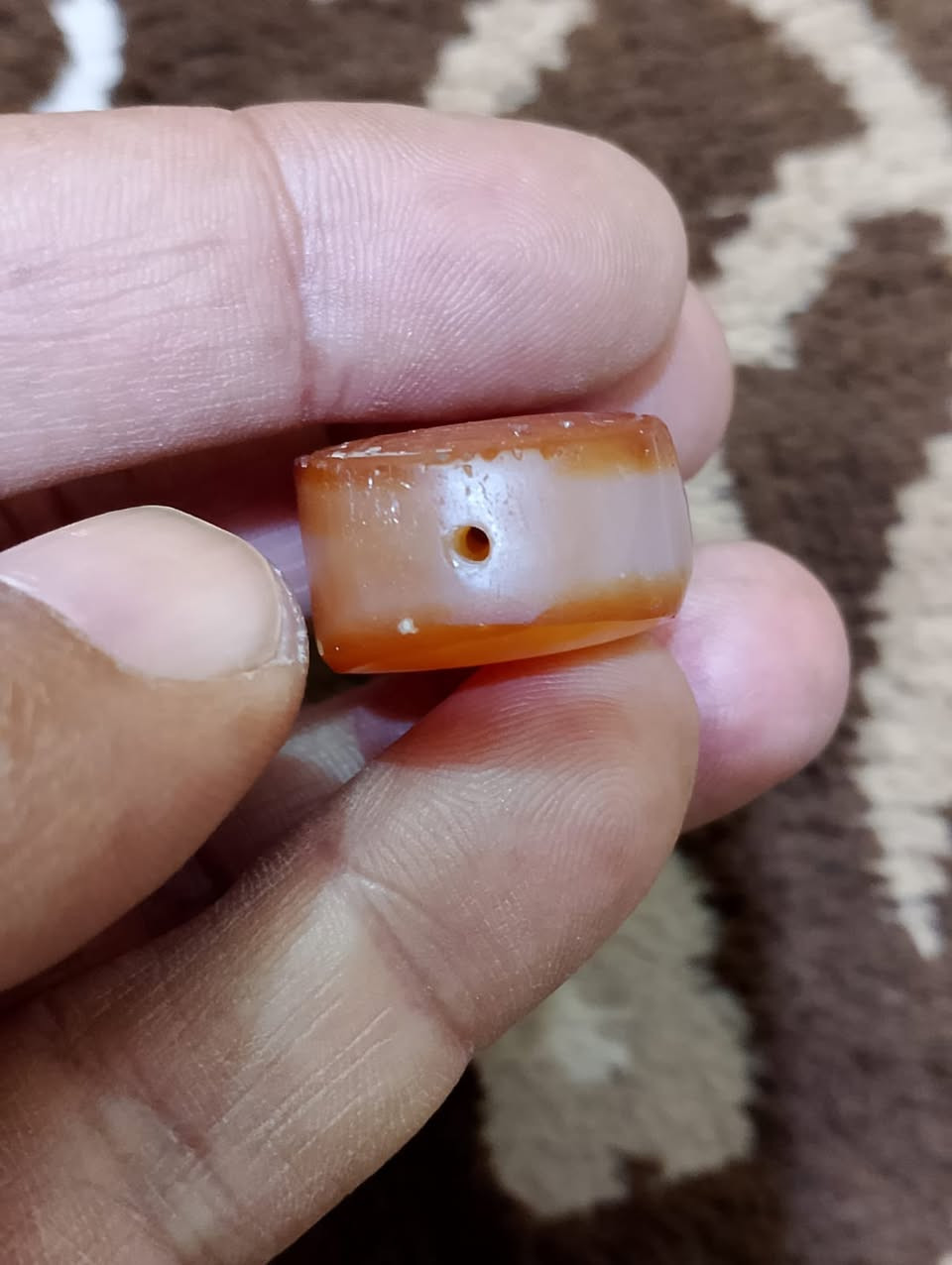 4 حجرات وخاتم.. 
ملاحظه الخاتم  ليس فضه واتساب ***********
