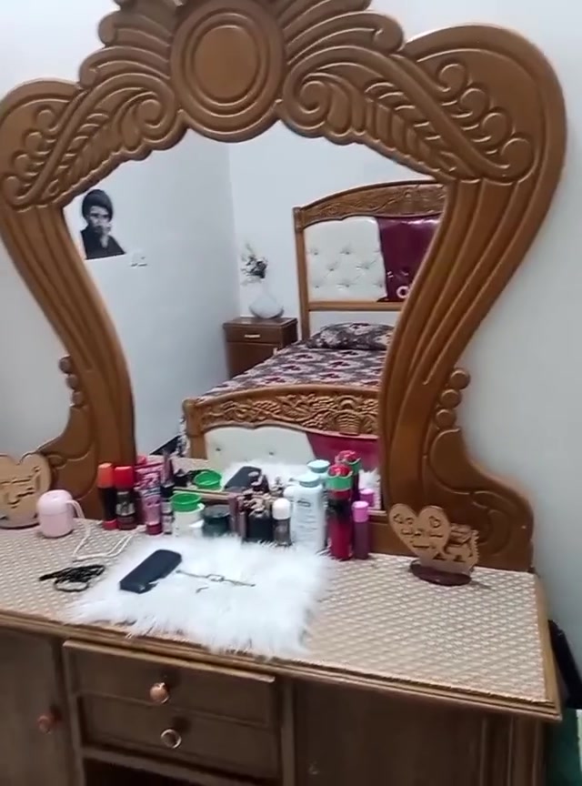 غرفه صاج اصلي للبيع رقم الهاتف ***********
