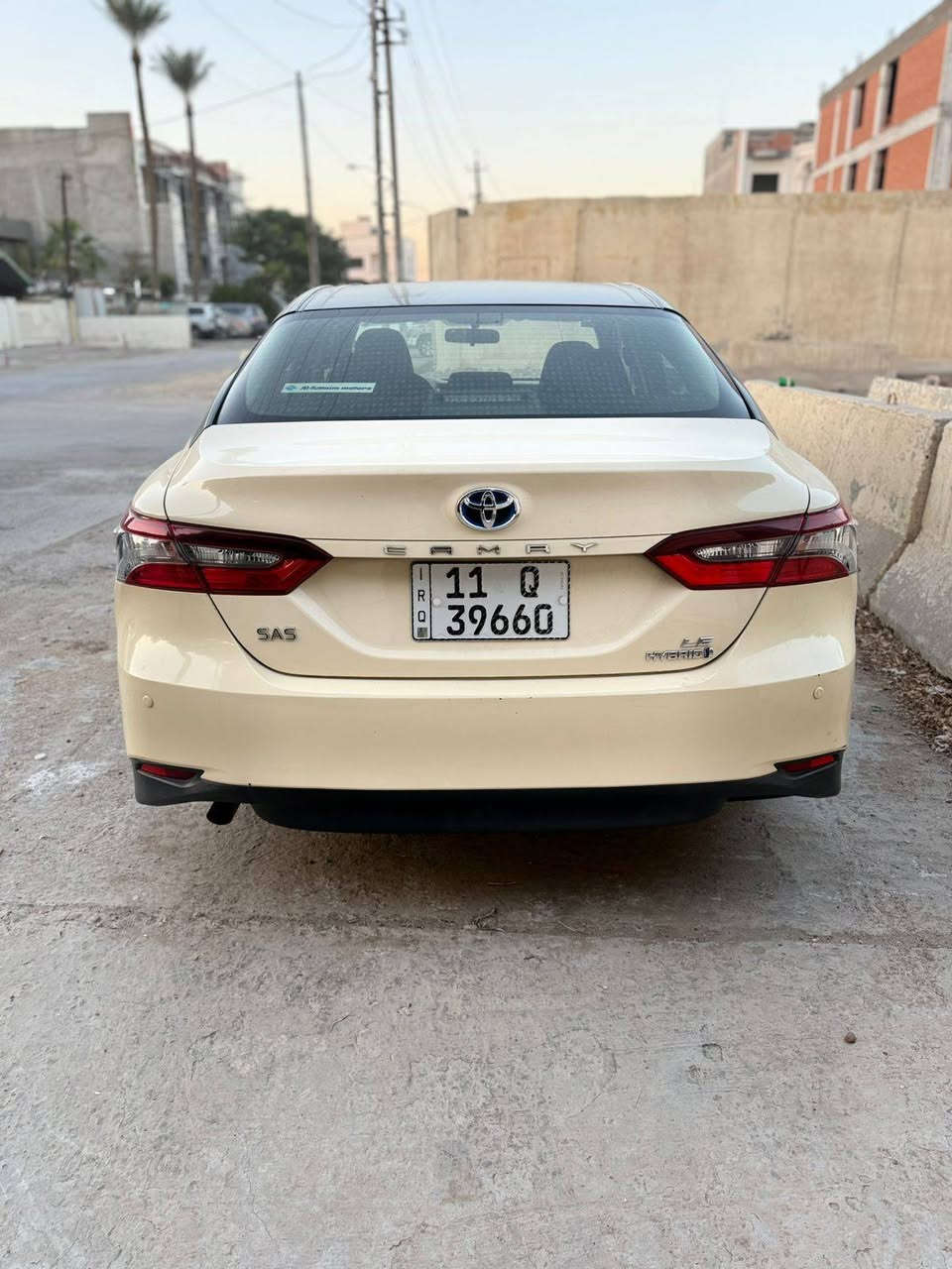 كامري تكسي دبي موديل 2022 اصل
بدون حادث صبغ ستيكرات 
بدون تبديل  
ماشيه 68000 الف حقيقي 
سياره هايبرد محرك 2500 
مدوشمه الارضيات سياره تخم تاير جديد
سياره جاهزه عنوان بغداد جديده 
اي ستفسار اتصل ع رقم ***********
