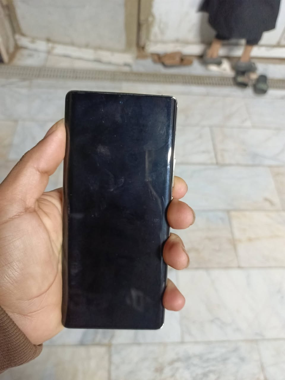 يا الله نوت 40برو جهاز مامفتوح ولا مصلح جهاز ذكرة 256 سعر 225وبي مجال مكان بغداد رقم ***********
