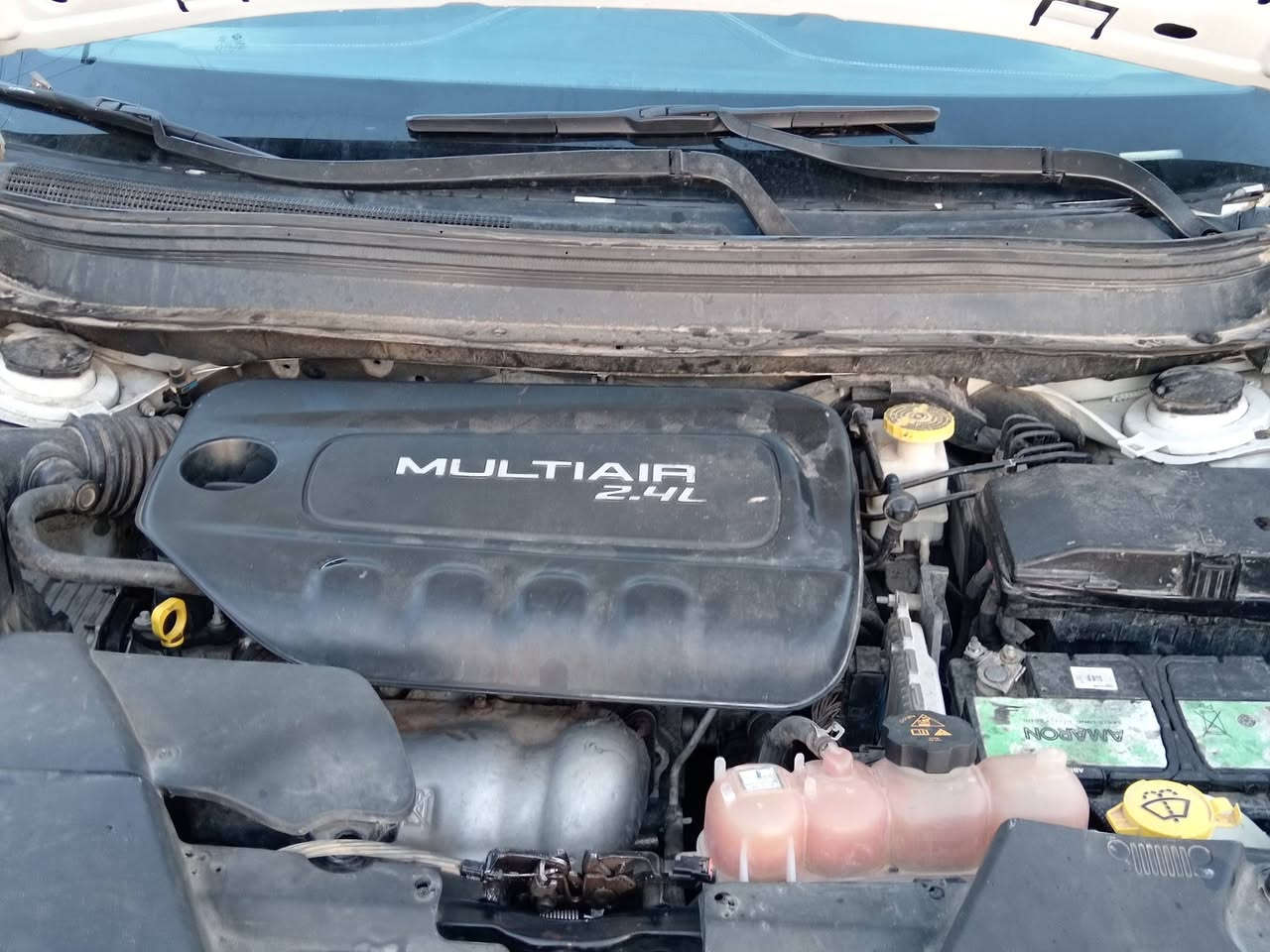 سلام عليكم ورحمة الله جيب شيروكي موديل 2019 محرك 2400 4 اسلندر سونار مرفق مع الصور للتصال *********** المكان ميسان السعر 100
