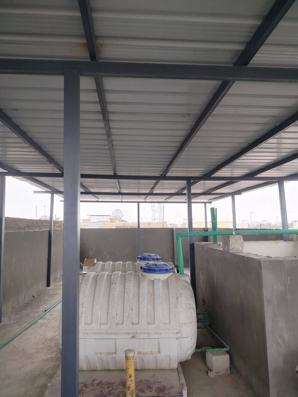 سلام عليكم حداد متفرق كافة اعمال الحدادة ابواب شبابيك سقائف كيربي 
كيسبان 
درج طوارئ
للتواصل لو الاستفسار
واتساب ***********
اتصال ***********
