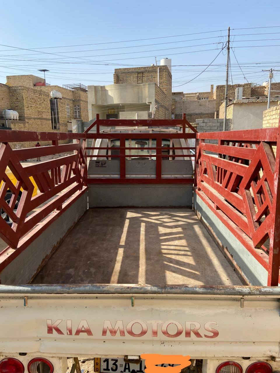 السلام عليكم كيه بنكو حمل مديل 17 مكينه تجفيت عام كشره نكدات قليله السيارة رقم انكليزي سنوه 29
السيارة مامتعوبه كير كفاله كهربائيات شغال تخم تاير رقم الشاصي واضح تبريد تدفئه العنوان العماره 
السعر ١١٥ وبيه مجال 
الرقم      ***********
