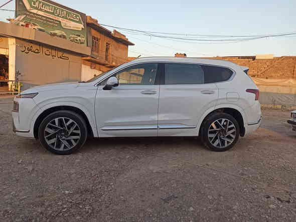 السلام عليكم
سنتافي 
موديل 2023
رقم اربيل الدولي 
كابون بأنزين الكتروني 
وارد امريكي 
موصفات فول واحد على واحد 
محرك وكير شرط
محرك 2500توربو 
5 راكب 
سياره ضررها موضح بالصور السونار بدون دواخل 
رقم الشاصي مرفق مع الصور 
شرط التحويل 
السعر 255$ وبيها مجال 
🛑ملاحظه مهمه
 يرجى الاتصال من  الساعه 9 صباحأ إلى الساعه 9 مساء
#العنوان موصل الجديده شارع بغداد مجاور سنتر بغداد
#مكتب ال رزان للسيارت
***********
***********
