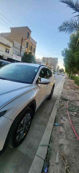 توكسان موديل ٢٠٢٤  ماشية ٤٥الف
مكان السياره بغداد السيديه
رقم الماني جديد بغداد
السيارة بيه طخه بالصندوق و طخه بالباب واضحه بالصور
مكينه 2000 دوش
تشغيل عن بعد  
كشنات كهرباء
هاند بريك بصمه
شاحن واير ليس 
شاشه ابل كار بلي 
اريل نفكيتر
كامره دواره
دشبول ايباد
قطعتين تبريد
حساس امامي وخلفي 
لايت زينون + LED
كشافات زينون
بكلايت LED
ويل كب 19
شفتات مقود
مثبت سرعه
نظام مانع الانزلاق 
نظام نزول منحدرات
درايف مود/SPORT/Eco/NORMAL
اشاير بل مري والمري قابله للطي
مخارج USB / تايب سي + مخرج كشن تايب سي 
تغليف الكشنات و الارضيه 
السعر ٢١٥ ورقة وبيه مجال بسيط
مكاني بغداد
للاستفسار 📞 ***********📞
