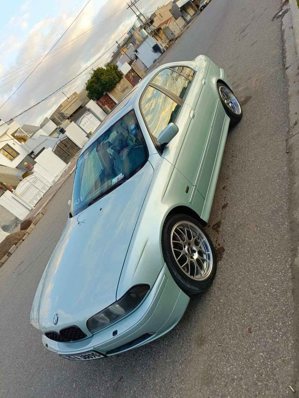 للبيع بي ام دبليو بومه موديل 2001 رقم سليمانيه دولي سنويه لل2025 السياره فول موصفات سلايت شاشه تدفيه تبريت تايرات جديد ويل كروم السياره صبغ عام جماليه قفل مركزي صدر امامي خلفي جديد عنوان السياره في كركوك السعر 105 ومجال قليل 
***********
***********
