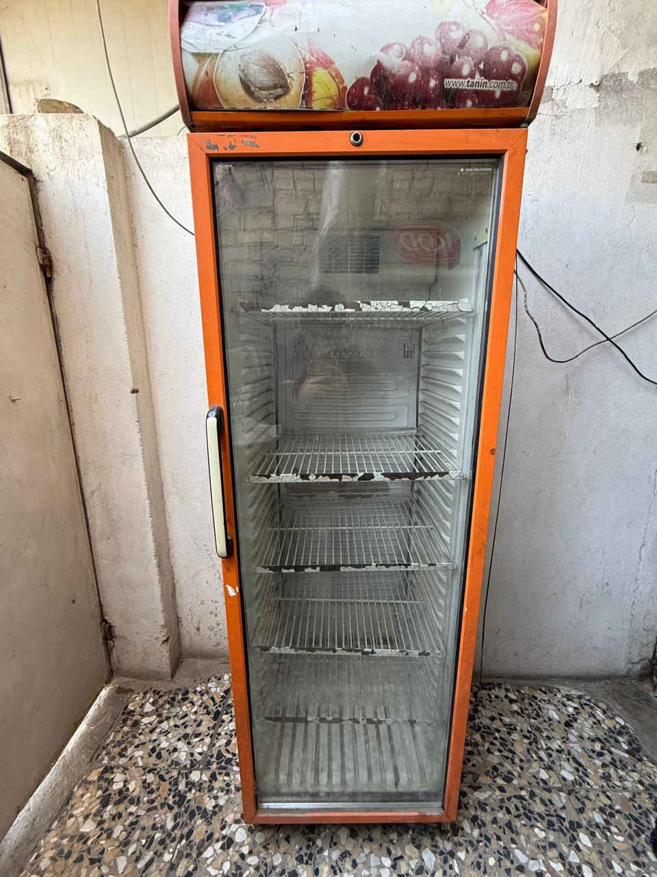 عارضات للبيع 
***********
واتساب
