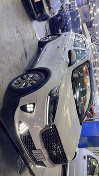 سورنتو • ٢٠١٨ • فول مواصفات