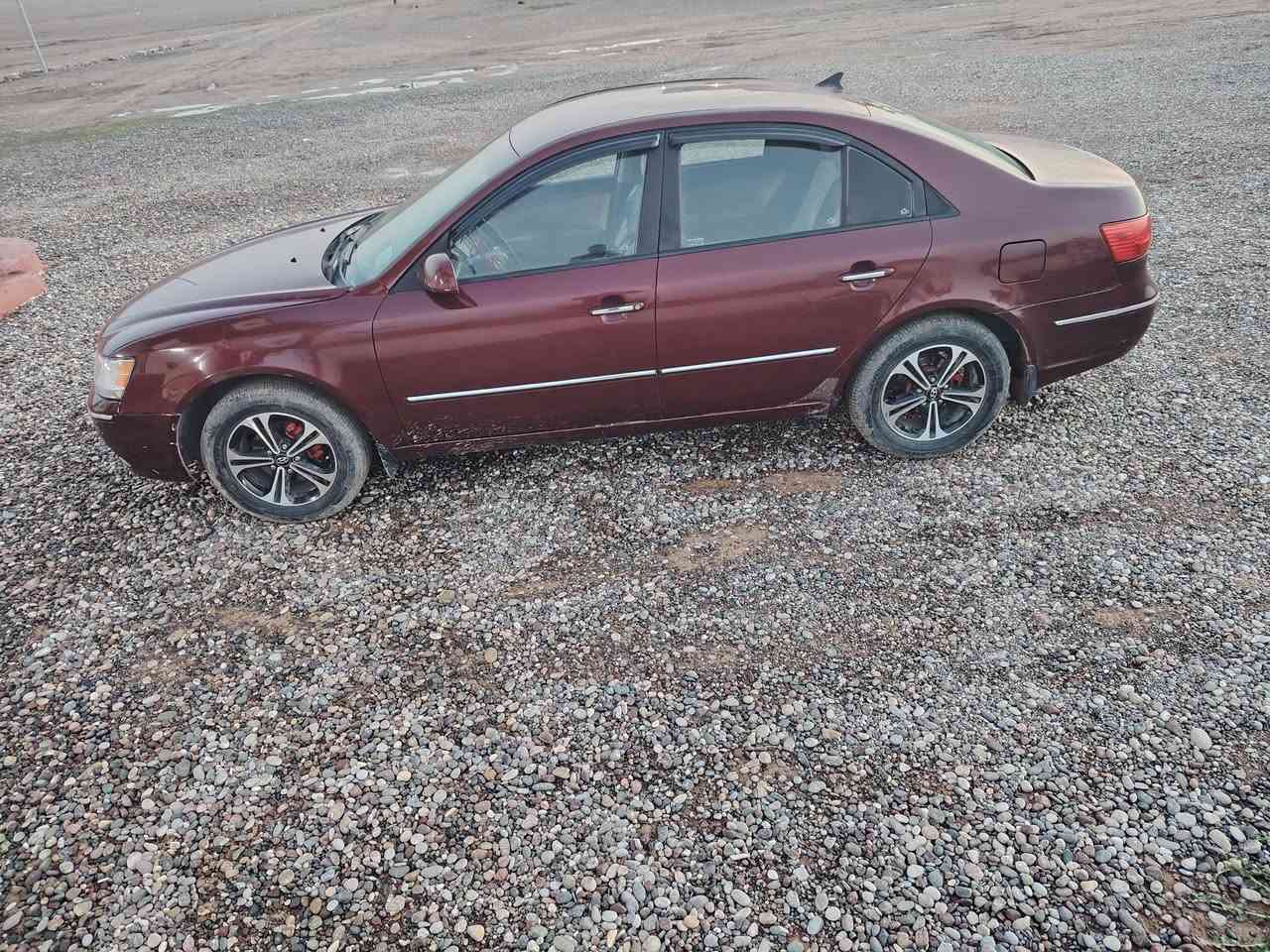 السلام عليكم سوناتا للبيع شرط تحويل محرك كير شرط موديل ٢٠٠٩ أمريكي محرك 2400 ممشى 170 مال جناي السعر ١١٥ بيها مجال مكان القياره ***********
