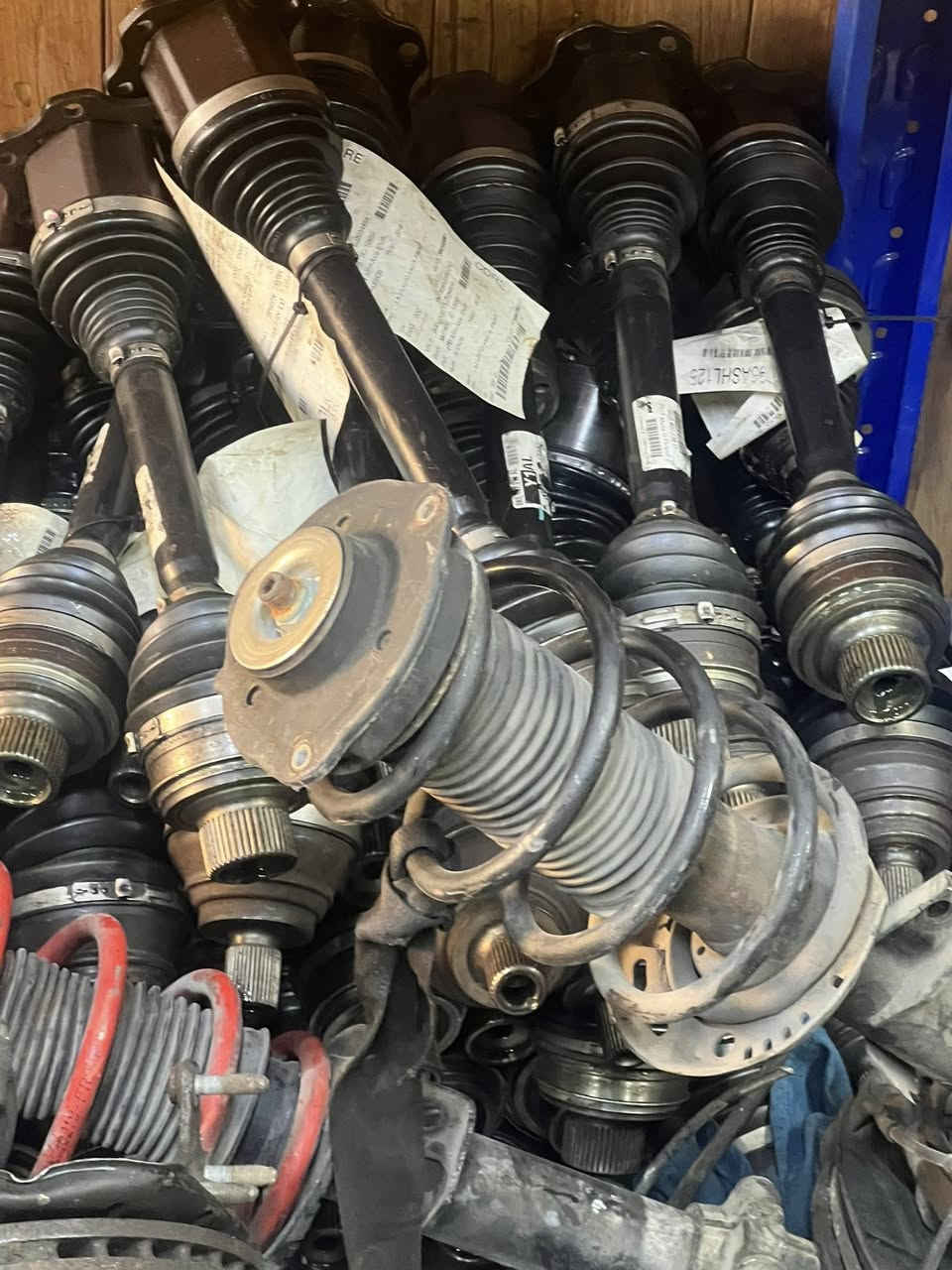 نوفر جميع قطع غيار سيارات فوكس واكن***********
ل قطع أصلية بدائل تجارية مضمونة
 بيع مفرد بأسعار مناسبة
توفير سريع بدون انتظار
أ كل ما تحتاجه لسيارتك تلقاه بمكان واحد
 خدمة مباشرة للزبائن وأصحاب السيارات
@ للاستفسار عن أي قطعة راسلنا على الخاص أو واتساب***********
