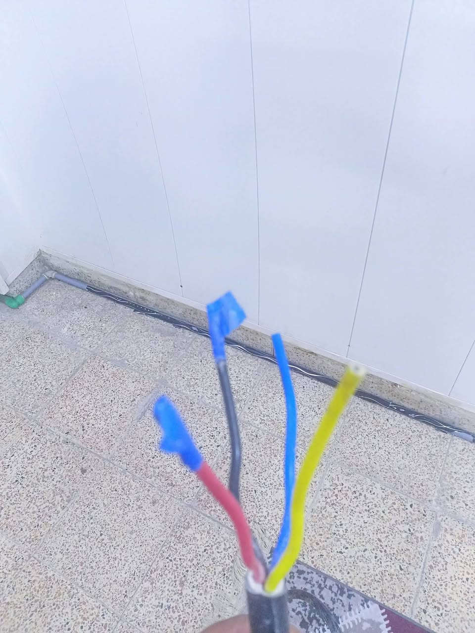 متاح 
كيبل سعودي 
4×6
طوله 4امتار 
مكاني بغداد الشعب


**إذا كنت صاحب هذا الإعلان وتريد حذفه لأي سبب، رجاءا أرسل رسالة إلى الدعم الفني**