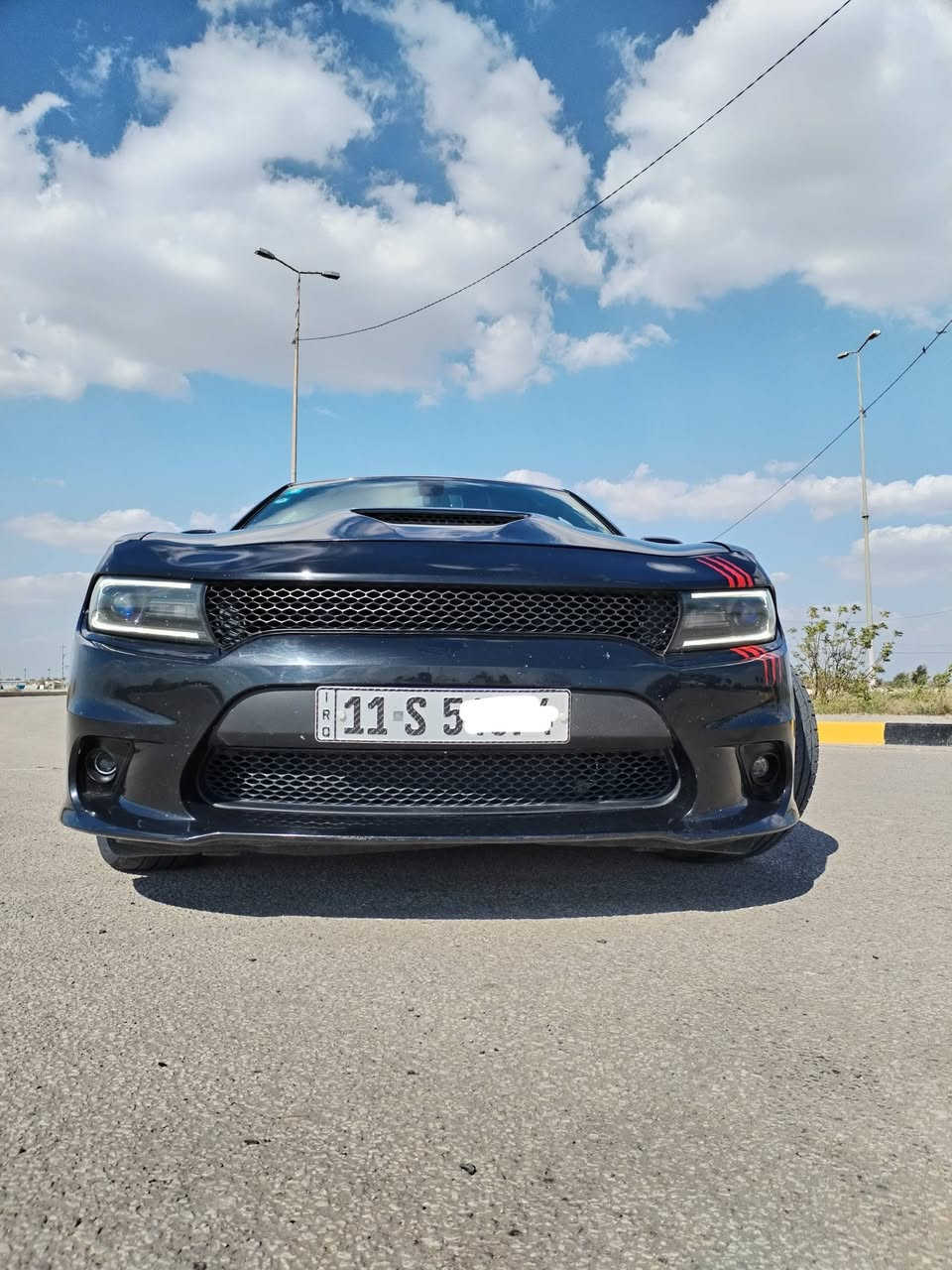 السلام عليكم اخوان للبيع فقط جارجر موديل ٢٠جيتي حادث جاملغ وبنيد تبديل ومقدمه الجاملغ الثاني رش بدون فتح ماشيه٧٣ جاهزه من كلشي رقم بغداد الجديد بسمي *********** مكاني بابل السعر ١٩٥ قفل
