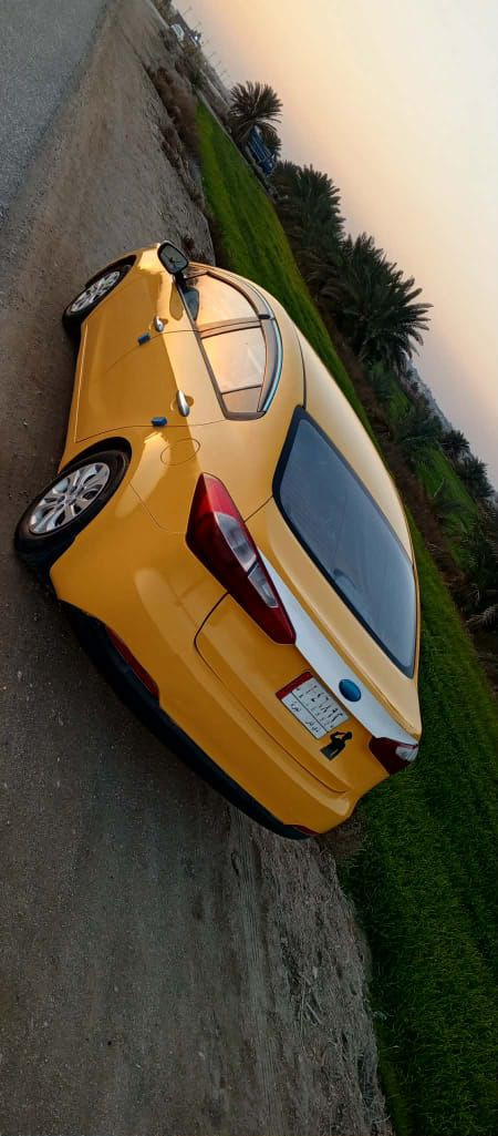 سلام عليكم 
سيراتو موديل 14 محرك وكير حدايده كهربائيات كله شغاله تبريد ثلج رقم ذي قار باسمي سياره حلوه وجاهزة مال جناي مكفوله من الضربه قويه 
مكان سياره سماوه سعر ،،،،،106,,, اني مكلف بنشر 
***********
