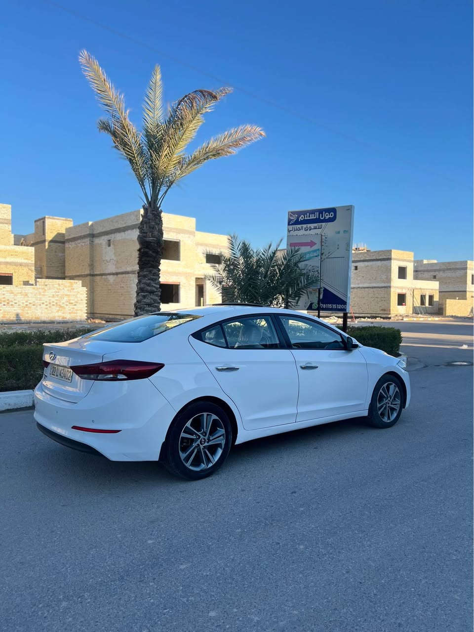 النترا 2017 وارد خليجي فول مواصفات السعر 135 وبيه مجال 
بيه مكانين صبغ بسيطات وناشر الصبغ ويه الصور سياره رقمه اربيل دولي سنويه ورقم جدد موجوده بنجف  *********** النجف, العراق
