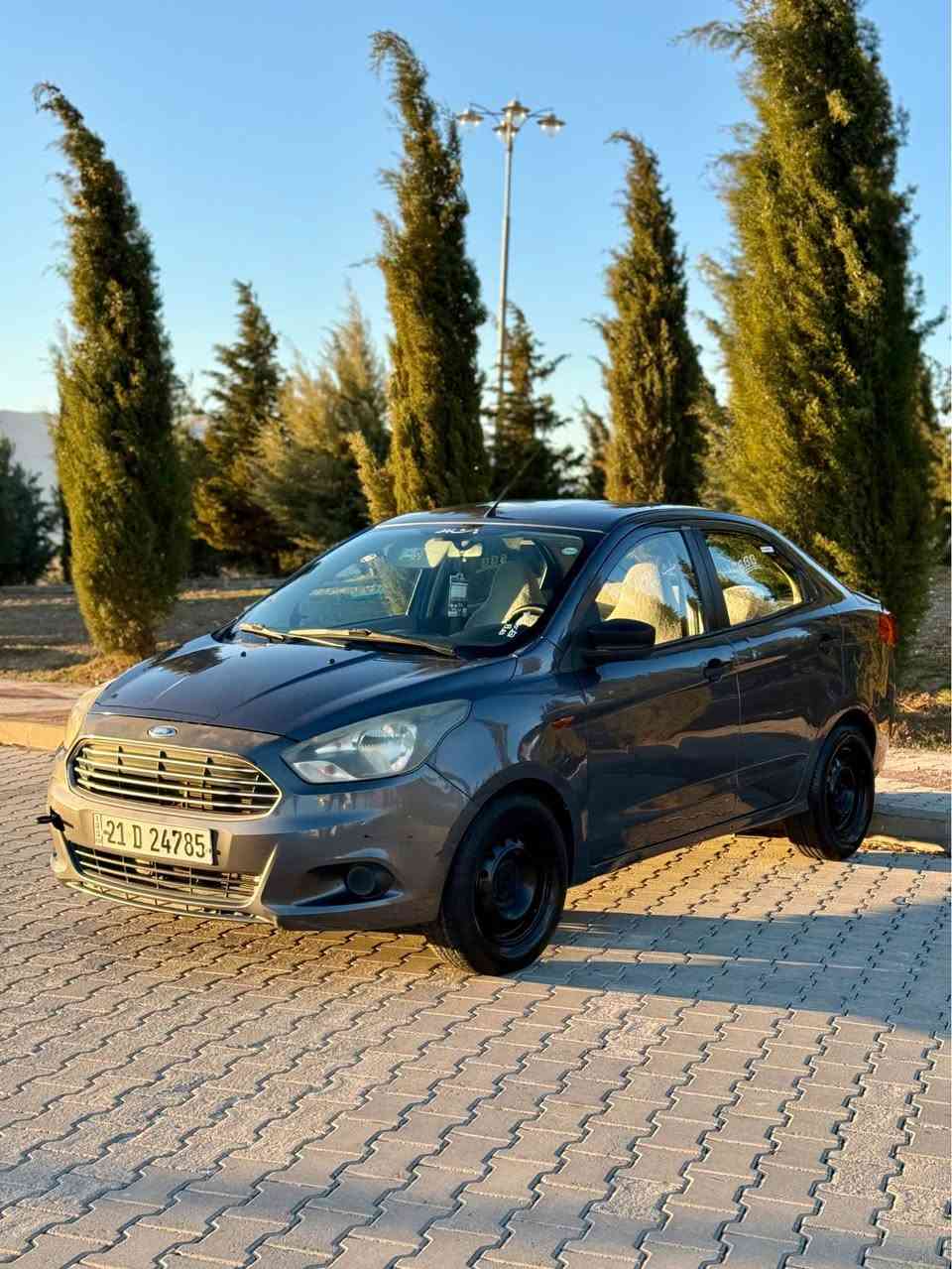 ford figo 2016
بۆیاخی نیە گێڕ و مەکینە بەشەرت 
*********** السليمانية, العراق
