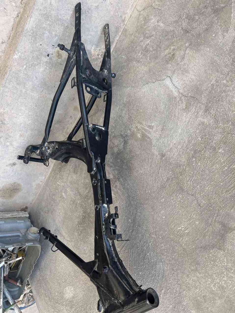 للبيع نجف ابصخير  بي رقم شاصي وبليته كلك كلك كلك وعدي غراض دراجه شمحتاز راسلني كله جديد ***********
