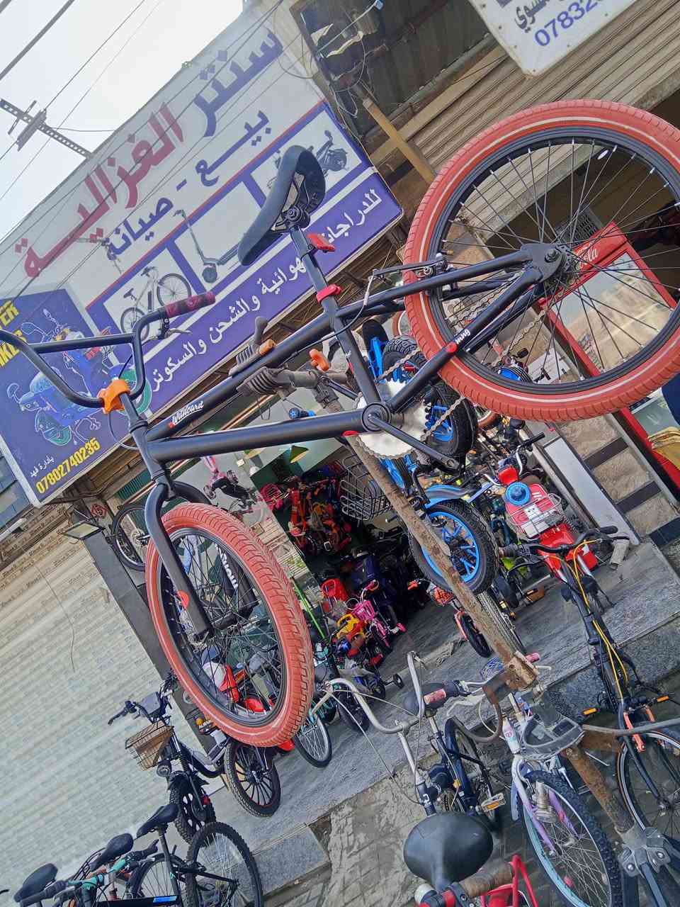 السلام عليكم محل للبيع جاهز مجهز وشغال وخير من الله امانت الله سبب البيع الانتقال من منطقة المنطقة مكان المحل الغزالية شارع البدالة التجاري ايجار المحل 450 الف ديكور داخل كامل معا مخزن داخل المحل غراض صيانة ماطورات شحن كاملة معا العدة اخوان المحل للبيع البظاعه البي اما المحل الك بس تدفع ايجار ابيعلك فقط البظاعه ولله يرزقنا ويرزقكم اي ستفسار هذا رقمي ***********
