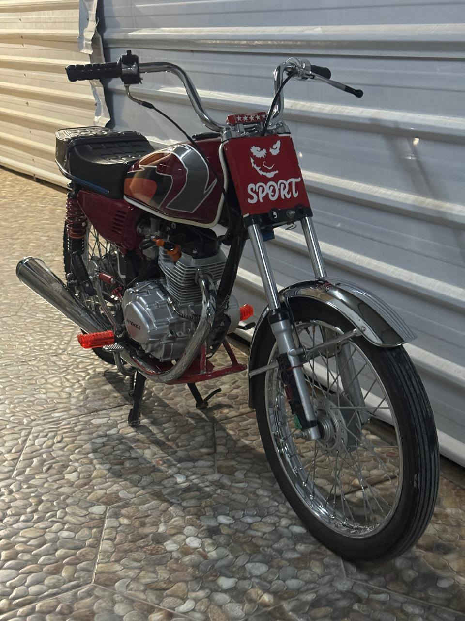 السلام عليكم دراجه انتنس موديل 2025 دراجه كل عيب ما بيه صار شهر معمره جديد لوك دراجه خير من الله سعر 525 بي مجال شي بصيط شراي اتصل عل رقم *********** مكاني حي حجاج شراي تعال وا تدلل
