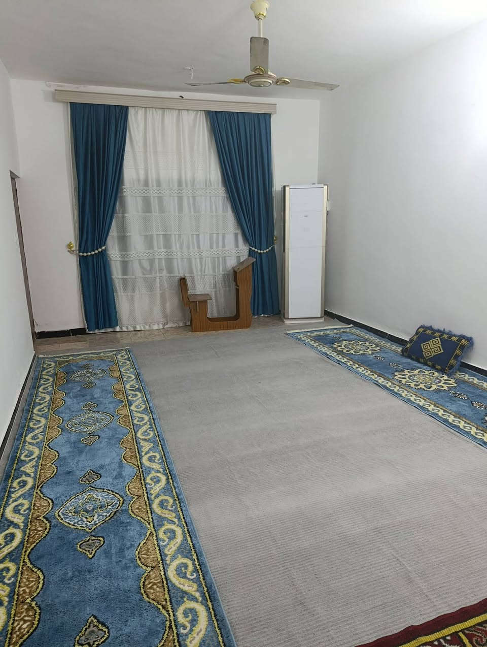 🏡 دار للبيع – طابو صرف

📍 الموقع: أم الخيل الثالثة – خلف مستوصف الحكيم

✨ يقع الدار مقابل ساحة (موقع مميز وهادئ)

📐 المساحة: ٢٠٠ متر

🔹 تفاصيل الدار:
✅غرف عدد ٢
✅صالة
✅استقبال
✅مطبخ
✅صحيات داخلية وخارجية
✅مناور
✅كراج سيارة

☎️ للاستفسار: ***********

🏢 مكتب أبو عبد الله الشمخاني للعقار
