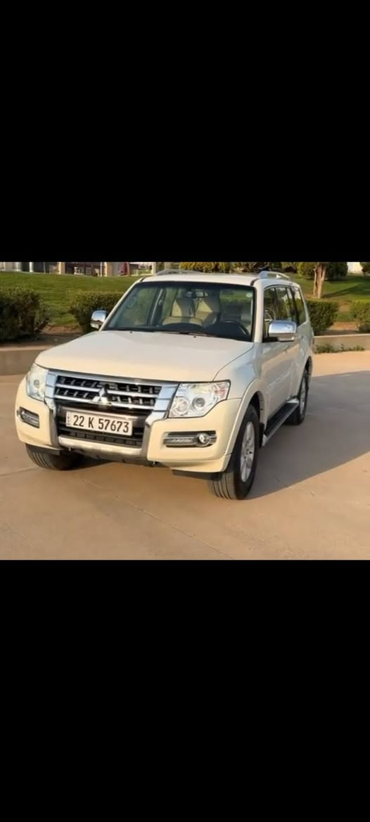 سلام عليكم باجيرو كويتي 2020 ماشيه 31 الف  جديده حيل رقم اربيل كفاله عامه
 مكانها الديوانيه السعر 210
 للاستفسار:- ***********
