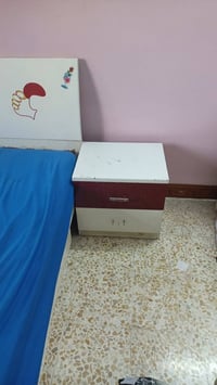 غرفتين • للبيع