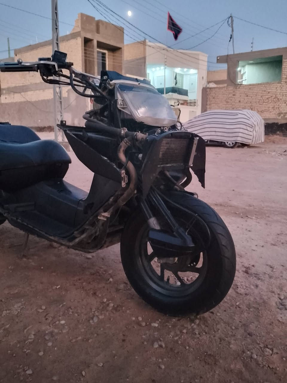 سلام عليكم فيوجن للبيع سعر250بيها مجال كلش قليل
مكينه ناعمه شرط معدل اذا120/125 عوفها من باب لبيت تنباع 
تايرات نضاف كهربائيه كلها شغاله جك صفح نيكل قبق كلاجات نيكل 
نجف
***********
