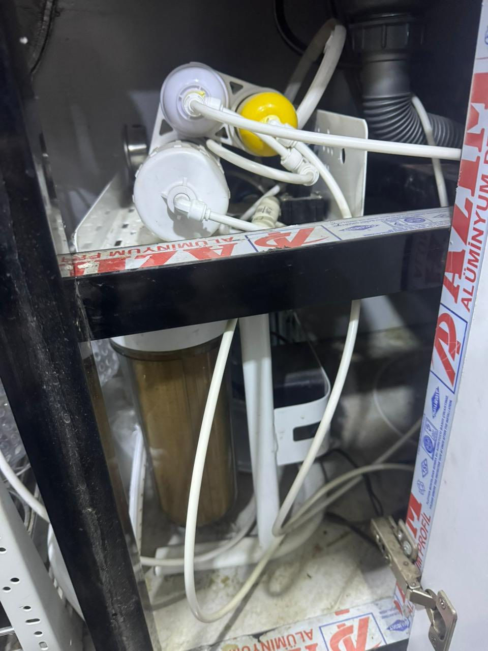 السلام عليكم عدي غراض للبيع استعمال قليل واكو اشياء ممستعمله اصلا للتواصل ع هذا الرقم ***********١
