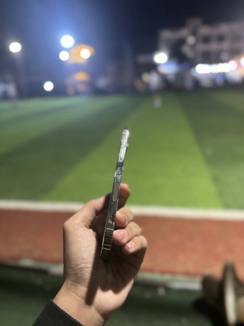 السلام عليكم ايفون ١٢ برو ذاكره ١٢٨ بطاريه ٧٥ الجهاز وتر بروف مامفتوح ولا مبدل بي شي 
العنوان بغداد الشعب 
السعر ٣٥٠ وبي مجال قليل للشراي 
***********
