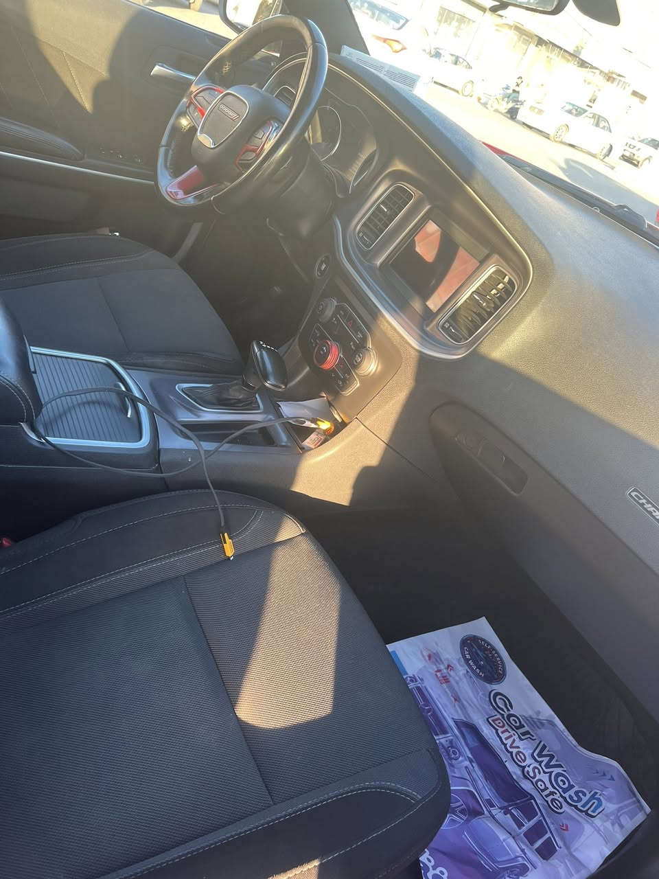 السلام عليكم جارجر ٢١اصل ماشيه ١٦ مرقم ظباط رقم واصط ٢٣٥بيه بس بنيد مبدل مكاني ناصرية ***********
