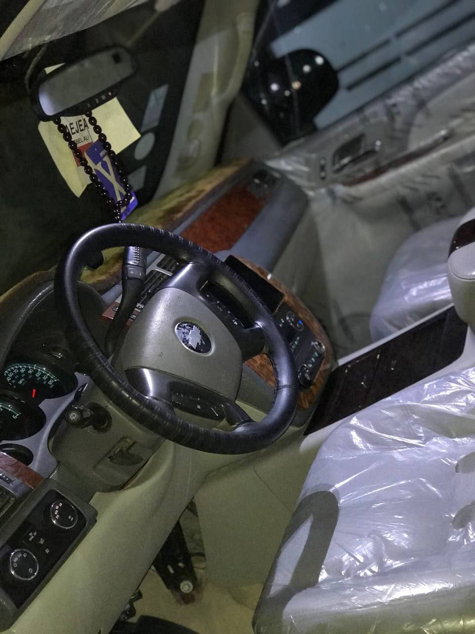 تاهو للبيع موديل 2010 رقم بغداد بسمي جاهزه من كلشي مكينه وكير حداده كفاله تبريد خير من الله سياره مكفوله من ضربه ماعده رشات صبغ اثر جراد مواصفات LTZ كشنات جلد+ تحكم/ اشايرمري تشغيل عن بعد سياره حلوه مال بيت متعوب عليها مانقصها شي / سعر 170 وبيها مجال *********** / *********** / العنوان العماره
