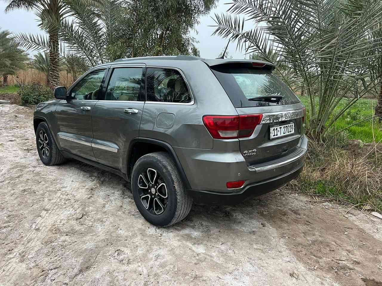 السلام عليكم جيب للبيع موديل 12 مكينه 3600
كدامك المنشور اثر جراد فقط بدون معجون فقط رش
بسمي بغداد سياره جديده السعر قفل ب125 بيع فقط 
الاتصال على الرقم التالي مكان حله 
***********
