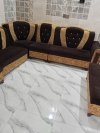 كنبة • طخم • حي عدن