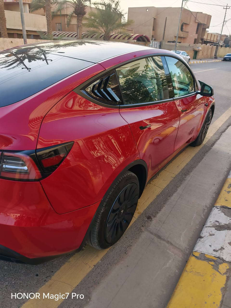 السلام عليكم
تسلا موديل Y 
لونك رينج / دبل ماطور
7. راكب 
داخل ابيض 
اون لاين
مربوطة فون كي 
محدث اخر تحديث 
امريكيه 
صور الحادث مرفقه 
موديل 2023
رقم بغداد تحويل ثاني يوم
السعر 215
مكانها الفلوجة 
***********
