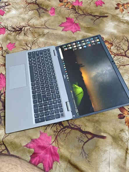 من رخصة مدير الكروب
السلام عليكم لابتوب ديل ليوتيد 5520 
اهم مواصفاته الذاكرة ssd256 قابله للتطوير تصل الى 2TB PCLe 
والعشوائيه 8 كيكا نوع DDR4 يدعم الى 64 GB
وكرت الشاشه 4 كيكا 
core i5 جيل ال11 لابتوب مواصفات شكاكيه 
والشاحنه تايب سي 65 واط 
والشحن مالته يدوم بطاريته قويه 

اريده مراوس بدراجه فراشه 
او بيع سعر 380 الف
الموقع البصرة الجمهورية 
الرقم ***********
