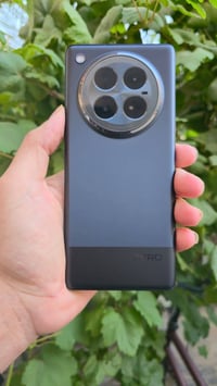 انفنيكس زيرو 40 فايف جي • ذاكرة ٥١٢ • جديد