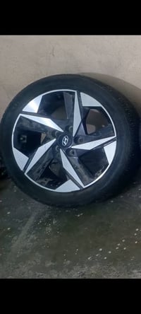 والكب هو والتاير ماله موديل 23 للبيع مكان بغداد 07700719703
