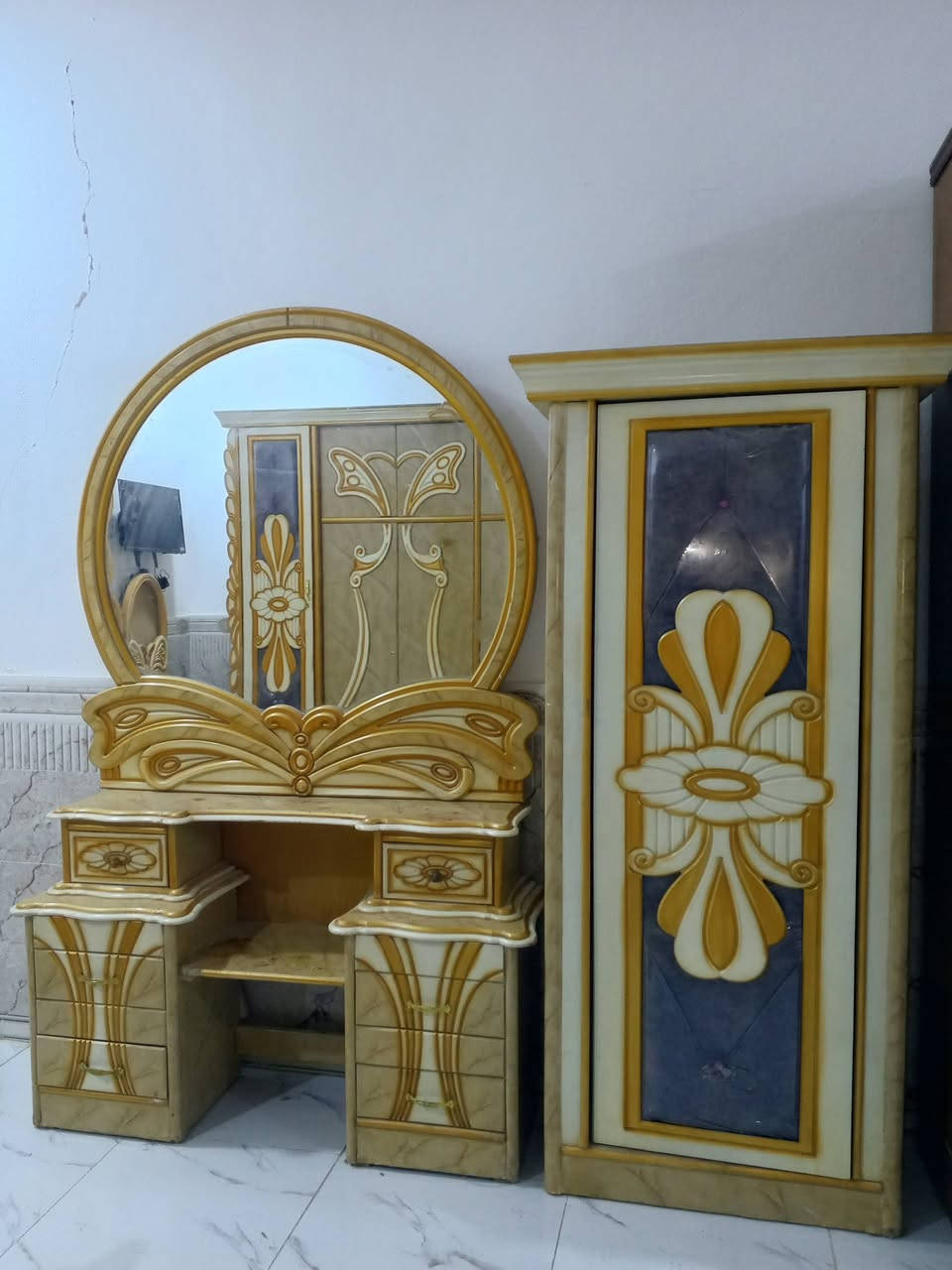 للبيع غرفه توج صاج عراقي نظافه فول السعر850بيها مجال العنوان الرمانه للاستفسار*********** واتساب
